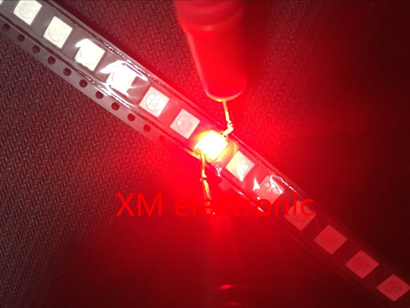 500 бр./лот 2015 Повърхностно Монтиране на Нови Истинските Спешни Червени smd 5050 Smd Plcc-6 с 3 чипове Ултра Ярки излъчващи светлина led Диоди Изображение 0